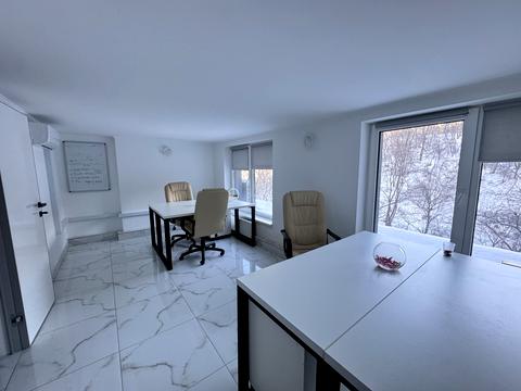 комерційна за адресою Глибочицька вул., 73