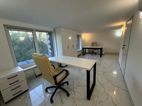 комерційна за адресою Глибочицька вул., 73