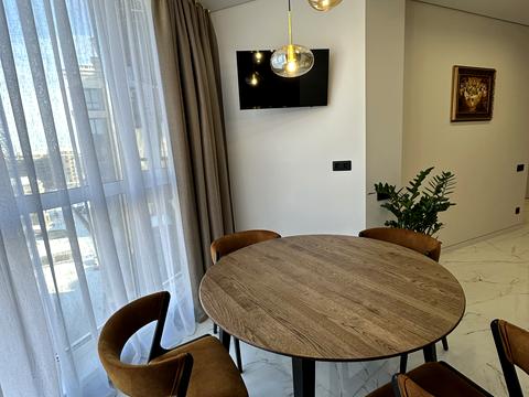 квартира по адресу Радісна, 4