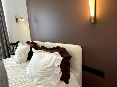 квартира по адресу Радісна, 4