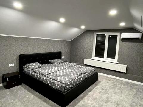 дом по адресу Центральна