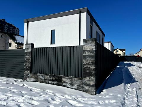 будинок за адресою Інелли Огневої