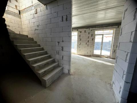 будинок за адресою Інелли Огневої