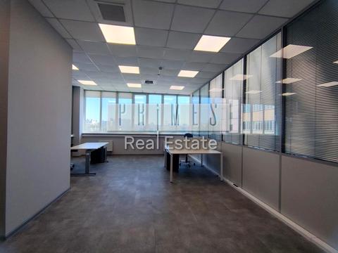 комерційна за адресою Польова вул., 24