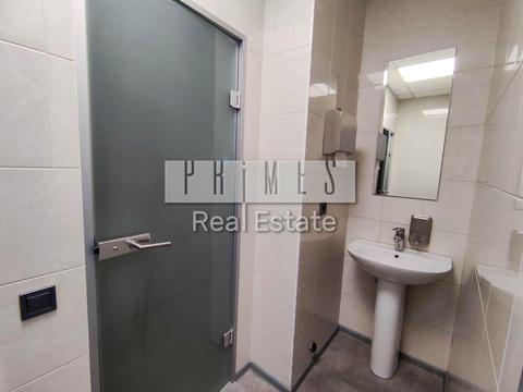 комерційна за адресою Польова вул., 24