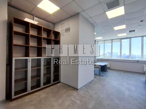 комерційна за адресою Польова вул., 24