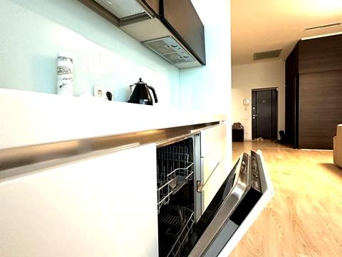 квартира по адресу Дмитрия Яворницкого просп. (Карла Маркса), 5