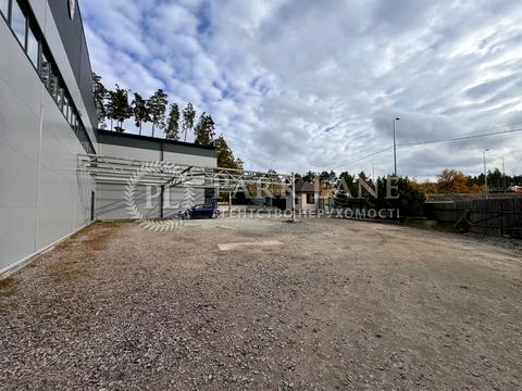 комерційна за адресою Звенигородська вул., 173