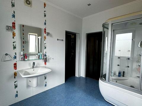 будинок за адресою с. Фонтанка, Хмельницького вул., 14