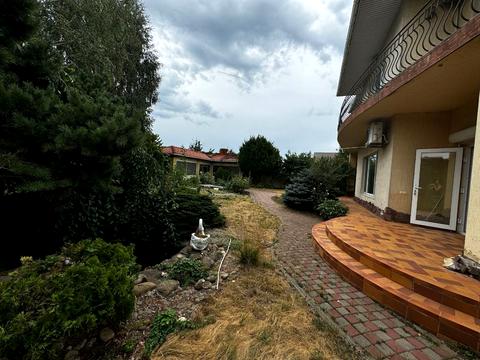 будинок за адресою с. Фонтанка, Хмельницького вул., 14