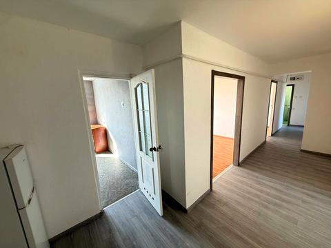 квартира за адресою Олега Ольжича вул. (Докучаєва), 33