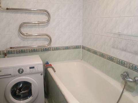 квартира за адресою Романа Шухевича просп. (Генерала Ватутіна), 30