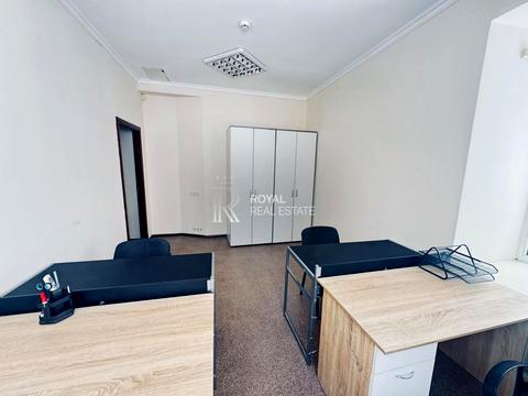 комерційна за адресою Київ, Олеся Гончара вул., 35