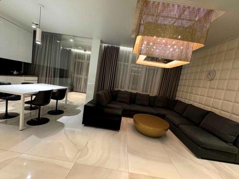 квартира за адресою Андрія Верхогляда вул. (Михайла Драгомирова), 11