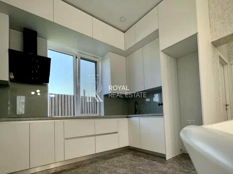 дом по адресу Вышгородская ул.