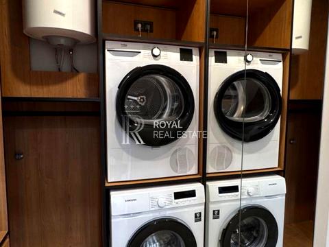 квартира за адресою Салютна вул., (Будинок 02301-02303)