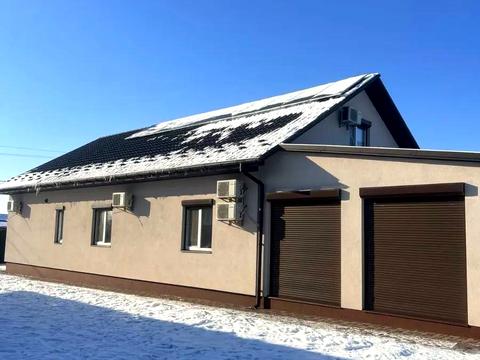 дом по адресу Центральна