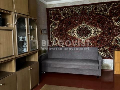 квартира за адресою Академіка Кіпріанова вул., 2