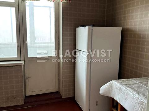 квартира за адресою Академіка Кіпріанова вул., 2