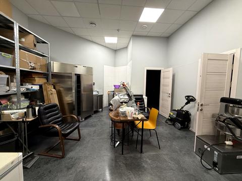 коммерческая по адресу Вышгородская ул., 45-А/5