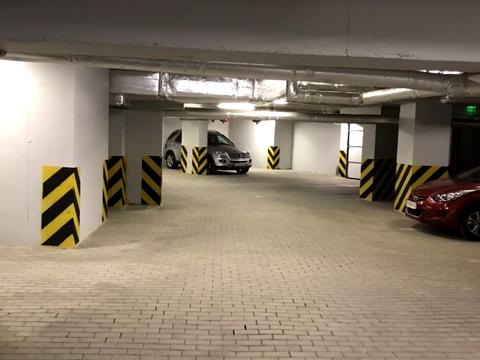 паркоместо по адресу Олены Степанивны ул. (Ленинградская), 8