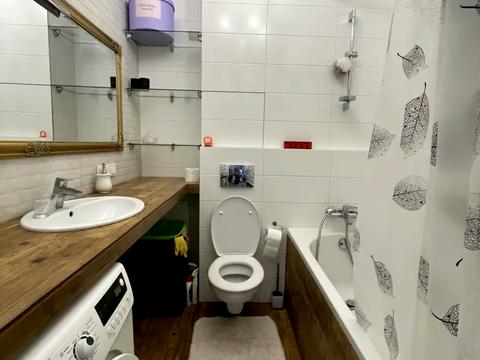 квартира за адресою Регенераторна вул., 4 к5