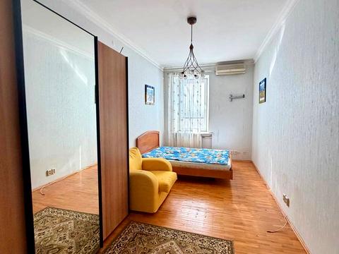 квартира за адресою Шевченка вул., 18