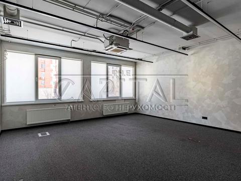 коммерческая по адресу Златоустовская ул., 3