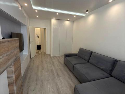 квартира за адресою Любомира Гузара просп. (Космонавта Комарова), 46-В