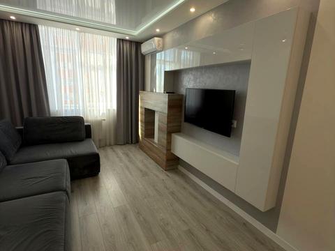 квартира за адресою Любомира Гузара просп. (Космонавта Комарова), 46-В