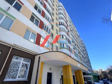 квартира за адресою В'ячеслава Чорновола вул., 48-Б