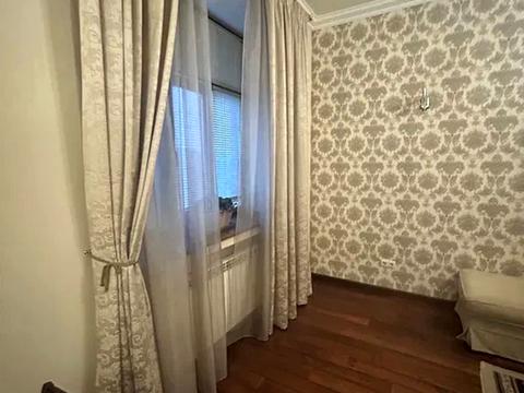 квартира за адресою Миколи Міхновського бульв. (Дружби народів), 11