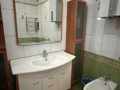 квартира за адресою Миколи Міхновського бульв. (Дружби народів), 11