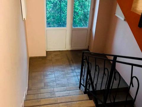 квартира за адресою героїв крут, 4а