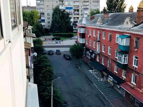 квартира за адресою героїв крут, 4а