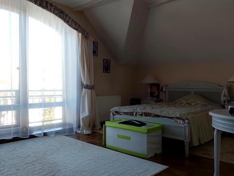 будинок за адресою Молодіжна