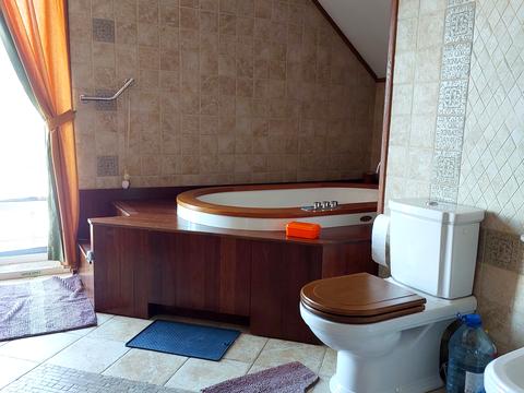 будинок за адресою Молодіжна