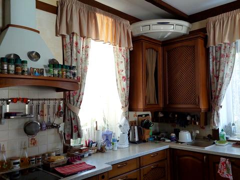 будинок за адресою Молодіжна