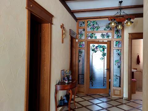 будинок за адресою Молодіжна