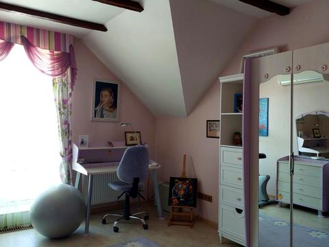 будинок за адресою Молодіжна