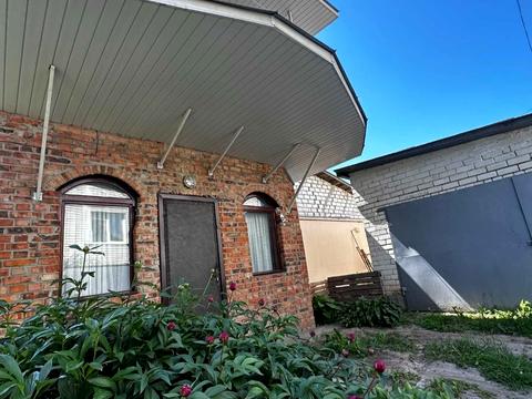 будинок за адресою Пров.