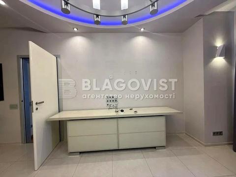 квартира за адресою Жилянська вул., 59