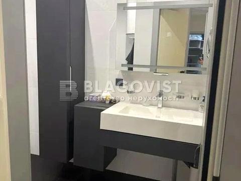 квартира за адресою Жилянська вул., 59