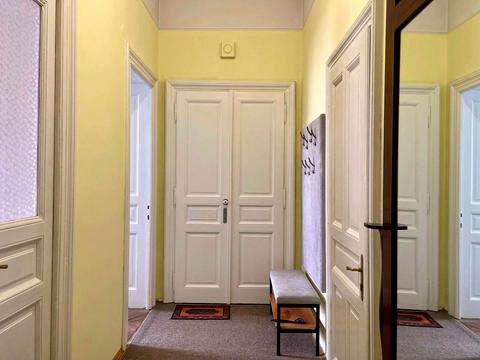 квартира за адресою Пекарська вул., 1