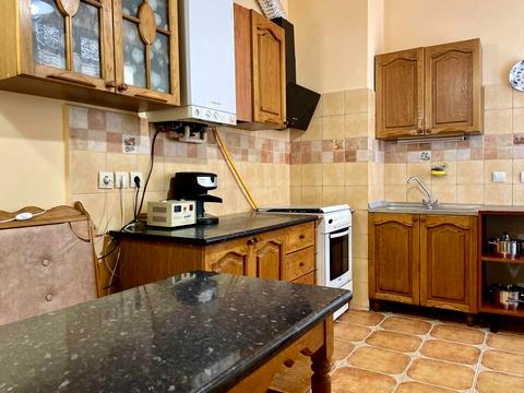 квартира за адресою Пекарська вул., 1