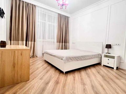 квартира за адресою Євгена Коновальця вул. (Щорса), 44-А