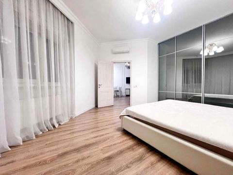 квартира за адресою Євгена Коновальця вул. (Щорса), 44-А