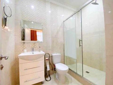 квартира за адресою Євгена Коновальця вул. (Щорса), 44-А