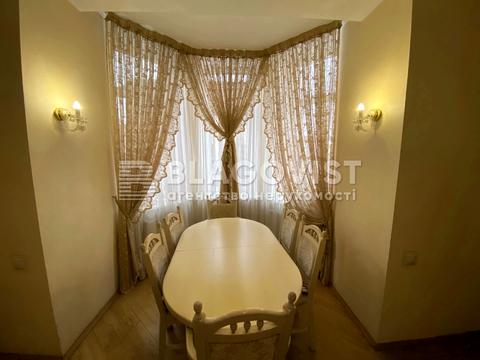 дом по адресу Василя Сухомлинського ул.