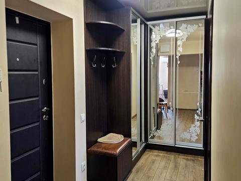 квартира за адресою Зодчих вул., 46